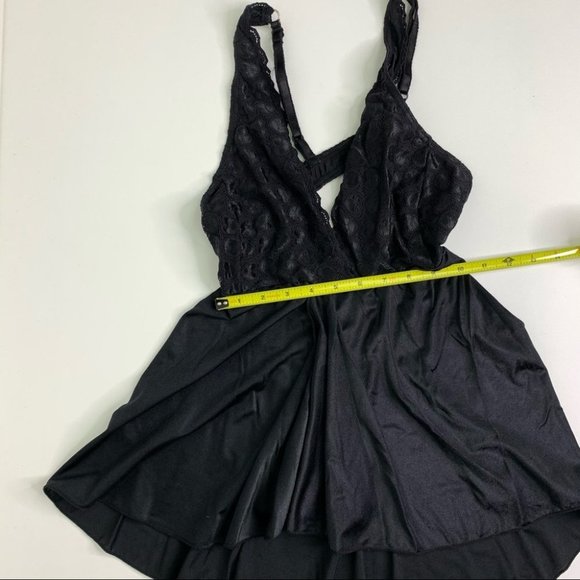 Black Camisole - Picture 5 of 6